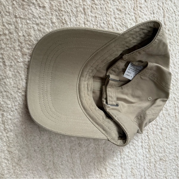 Women’s Abercrombie & Fitch Baseball Cap Adjustable - Picture 3 of 3